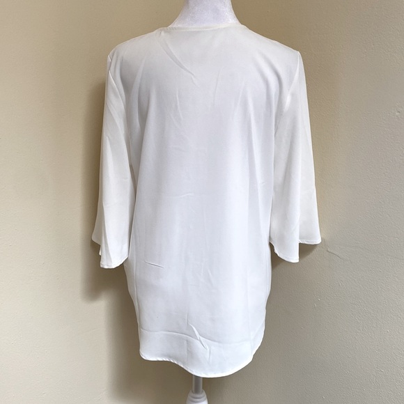 White Blouse - Picture 5 of 6